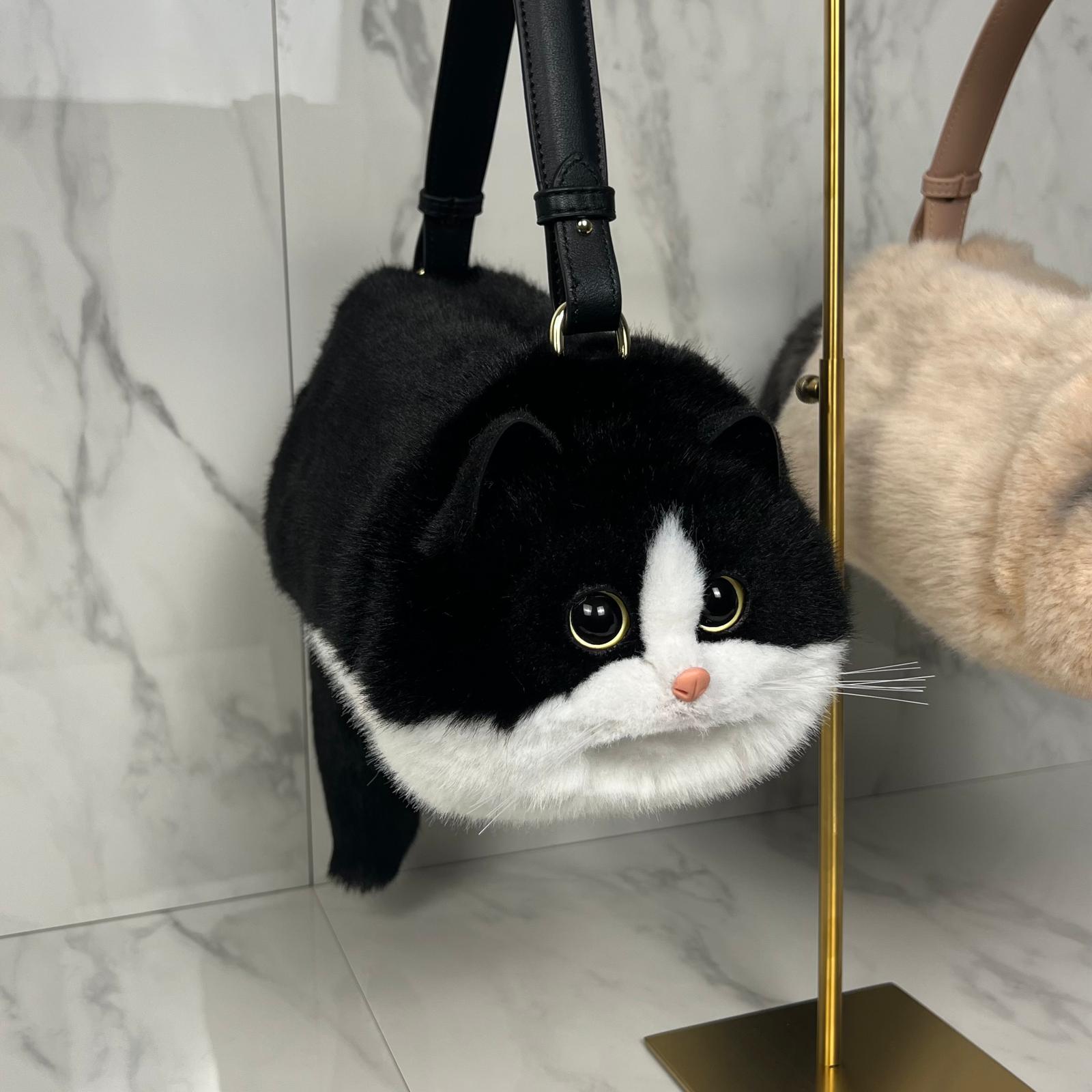 Realistic cat bag- Handbag